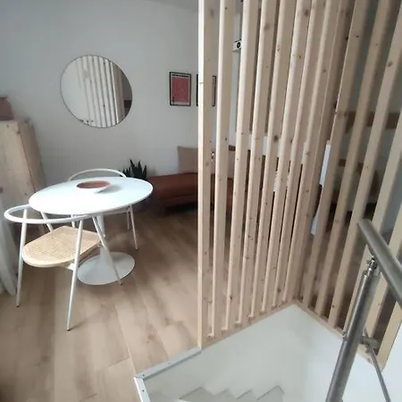 Le Apartament *